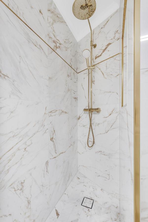 Wehost Marble And Brands In The Heart Of @vuorikatu 8 * Helsingfors